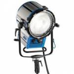 ARRI L1.34005.F (L134005F) True Blue D-Series D40 Fresnel Light - Black (Manual, Schaltbau GTV) ARRI L1.34005.F (L134005F) True Blue D-Series D40 Fresnel Light - Black (Manual, Schaltbau GTV)