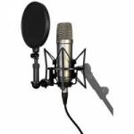 Rode NT1-A (NT1 A) Studio Condenser Microphone with Shock-Mount, Pop Shield, Microphone Cable, Dust Cover and Instructional DVD Rode NT1-A (NT1 A) Studio Condenser Microphone with Shock-Mount, Pop Shield, Microphone Cable, Dust Cover and Instructional DVD